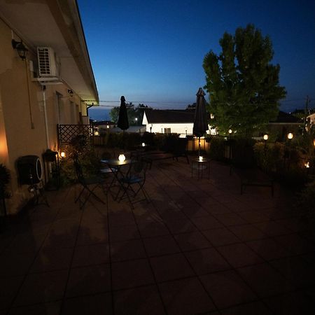 Bru Rooms Peschiera del Garda Buitenkant foto