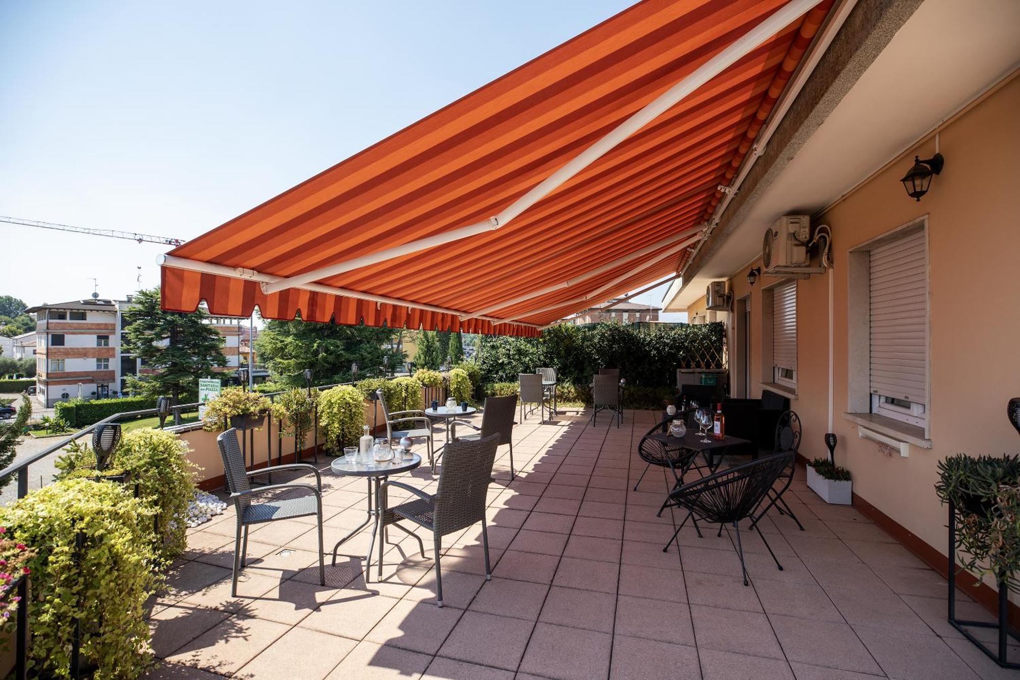 Bru Rooms Peschiera del Garda Buitenkant foto